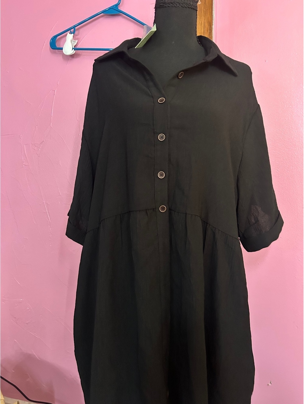 Auselily Black Button-Front Midi Dress with 3/4 Sleeves